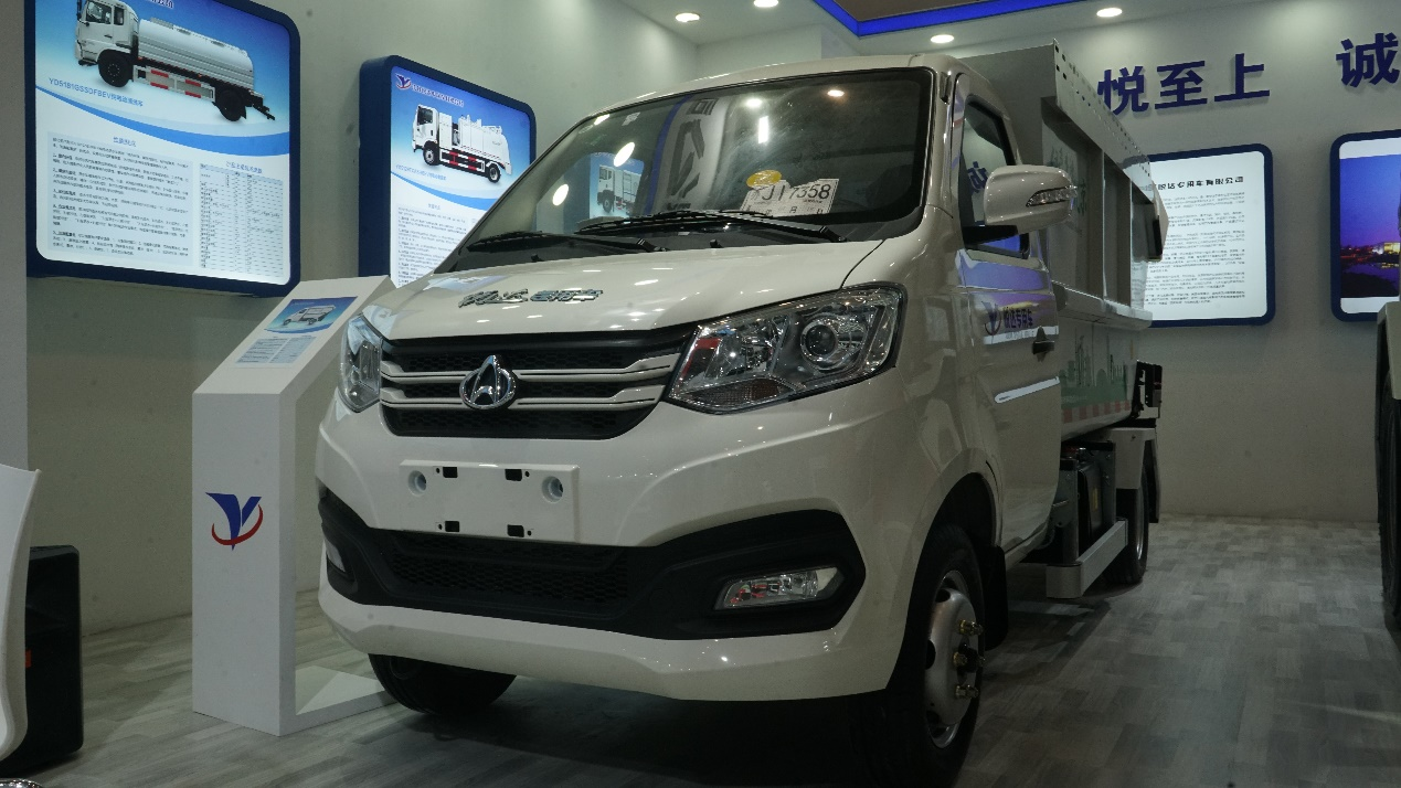 非凡国际专用车